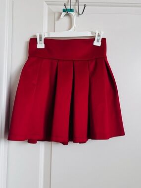 Red High Waisted Pleated Mini Skirt